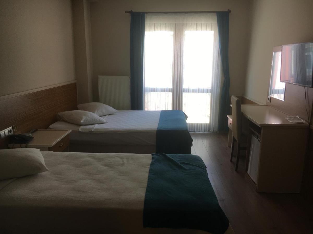 Özgür Hotel Trabzon Exterior foto